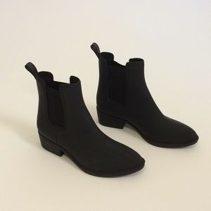 HAVANA Jeffrey Campbell Black Rain Boot